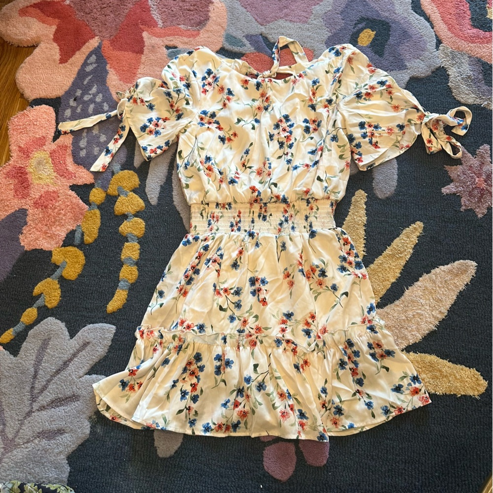 NWT Saltwater Luxe floral mini dress - size small